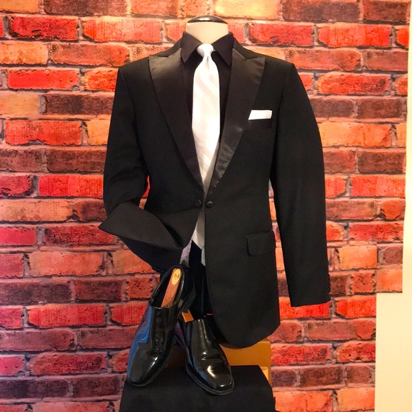 Custom Tuxedo Coat only - Picture 3 of 17